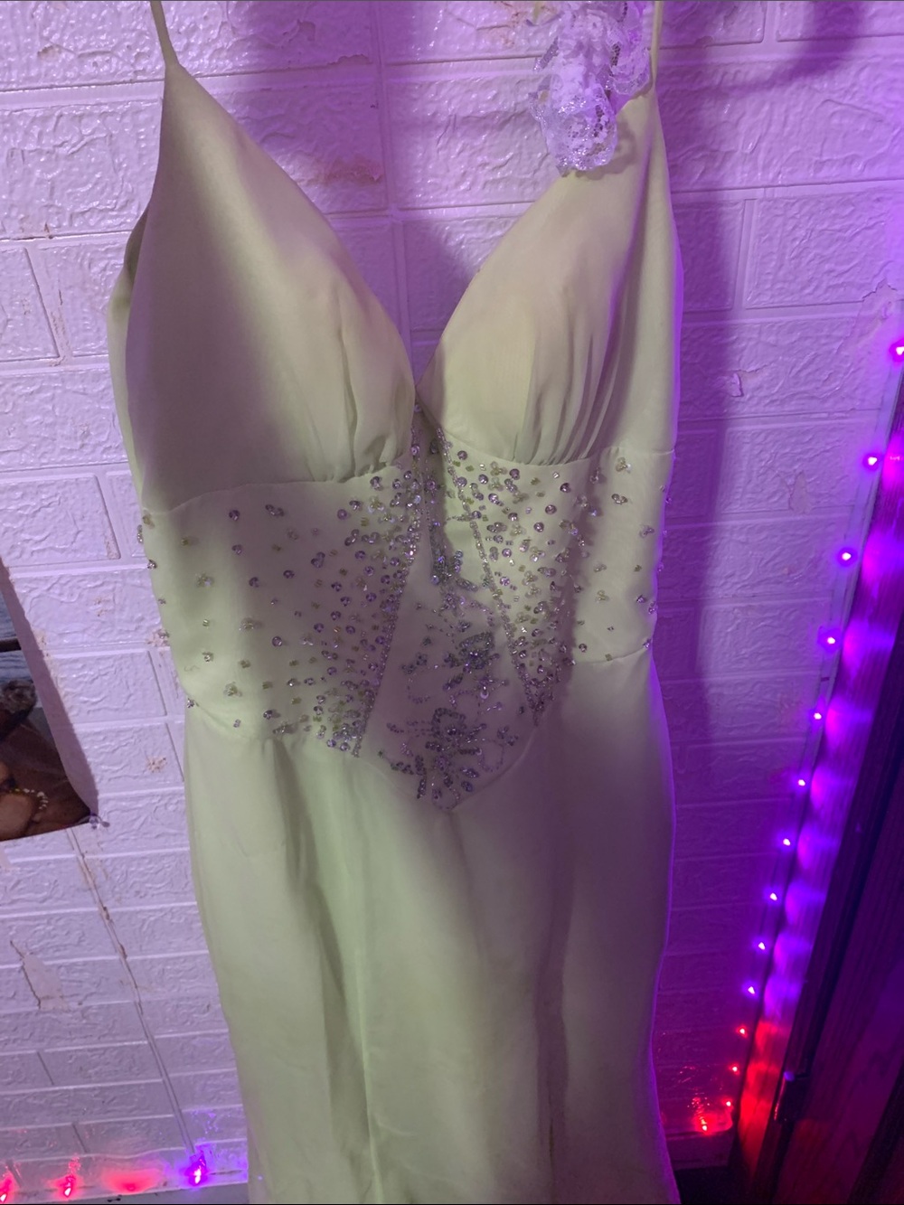 prom dress lime green worn once ✨